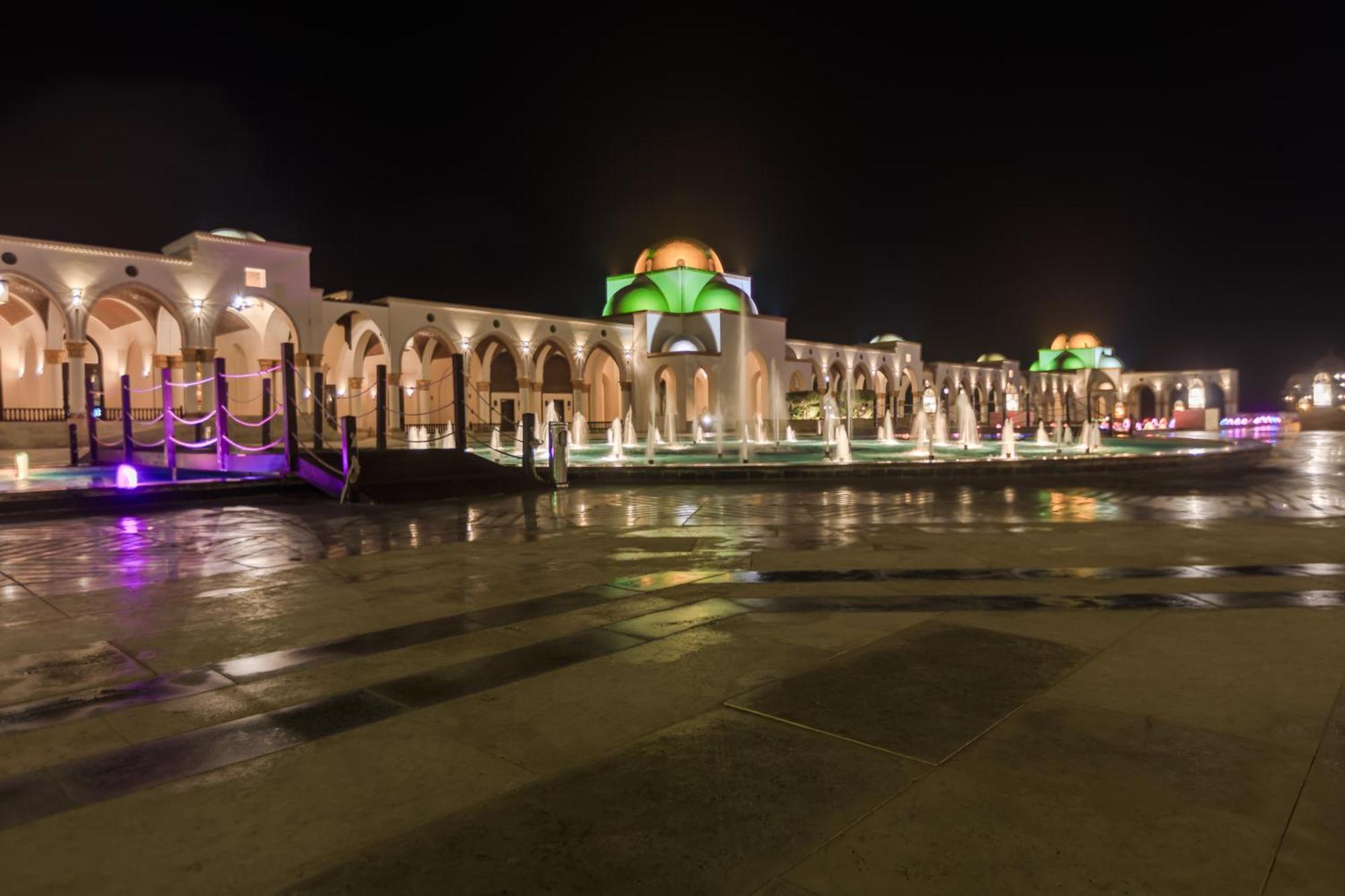 Ośrodek wypoczynkowy Old Palace Sahl Hasheesh 5*